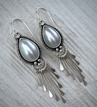 Load image into Gallery viewer, Freshwater Pearl Fringe Earrings