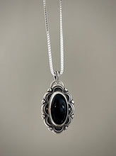 Load image into Gallery viewer, Onyx Pendant