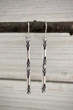 Load image into Gallery viewer, Hand Stamped Bar Earring
