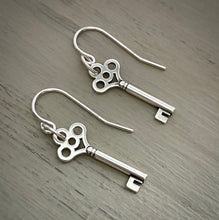 Load image into Gallery viewer, Key to My Heart Earrings