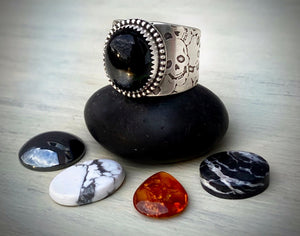 “Choose Your Stone” Skull Ring