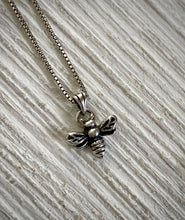 Load image into Gallery viewer, Baby Bumblebee Necklace