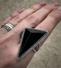 Load image into Gallery viewer, Faceted Black Triangle Ring