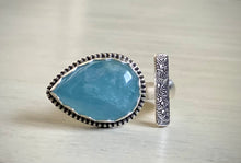 Load image into Gallery viewer, Aquamarine Open Bar Ring