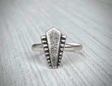 Load image into Gallery viewer, Silver Coffin Ring