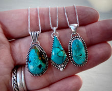 Load image into Gallery viewer, Compass Turquoise Pendant