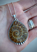 Load image into Gallery viewer, Ammonite Pendant