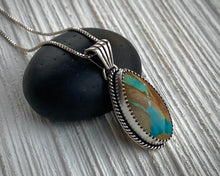 Load image into Gallery viewer, Ombre Royston Ribbon Turquoise Pendant